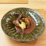 Yukimoto - コガモ（大きくならない鴨）、内蔵のソース、前方に砂肝とはつ
