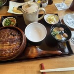 炭焼うな富士 - 