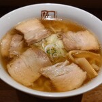 喜多方ラーメン 坂内 - 喜多方ラーメン醤油、普通量￥820