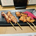 炭火やきとり 伝兵衛 南店 - 