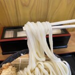 Teuchi udon ookura - 上手く出来てます兼近大輝、うどんリフト(・・?)