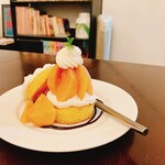 パルファン - 柿のショートケーキ