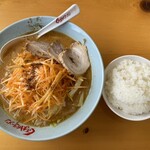 Kurumaya Ramen - 3枚ネギ味噌チャーシュー(ライス普通盛り 無料サービス)