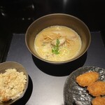 NEXT□ - 牡蠣白湯 超える＋牡蠣飯＋カキフライ 3個