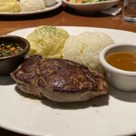 OUTBACK STEAKHOUSE - 