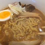 寅乃虎 - 北海道の縮れ麺
