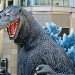 スターバックスコーヒー - 【日比谷ミッドタウン】ゴジラ