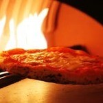'사쿠, 모찌' 원단의 황금 비율을 추구한 피자