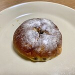 バックシュトゥーベ ツオップ - 豆パン