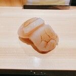 鮨と天ぷら にほんのうみ - ほたて