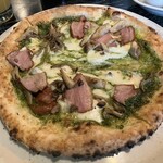 800° Degrees Neapolitan Pizzeria - ヴェルデ topping with 鴨ロースト/きのこのバルサミコソテー