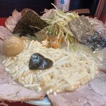 壱発ラーメン - ネギとろチャーシューTP元気玉（半熟卵）