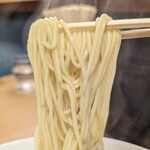 HACHI - 会津では珍しいストレート細麺