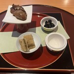 創作料理 花ゆい - 牡蠣、子持ち昆布、黒豆