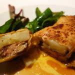 レストラン・セン - 断面図