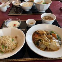 謝朋殿 幕張店 - 