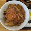ぶた丼のとん田