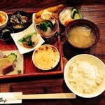 Genji[源氏] - ミニ源氏弁当