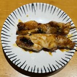 Taishuu Shokudou Tengudai Ho-Ru - 焼鳥もも串タレ×２ ¥198-