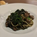 enoteca miyaji - イカ墨のパスタ、チヂミほうれん草