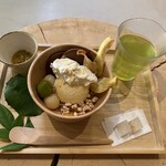 UTTAU - 和製パフェが堪能出来る秋パフェは、最高だぜぇ〜(^_^)v