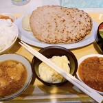 三丁目 にしや食堂 - 