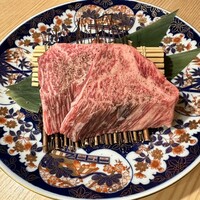 肉亭ふたご iki 本郷三丁目店 - 黒樺牛ヘレ