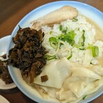 純とんこつ無双 - 辛子高菜を載せておじやの完成❗