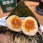 なんつッ亭 - 半熟加減よし