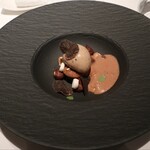 アンティカ オステリア デル ポンテ - ヘーゼルナッツ、アリバカカオと黒トリュフ