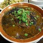 ちょもらんま - 黒胡麻担々麺。