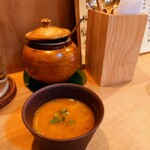 天竺食堂 - サービスのスープ