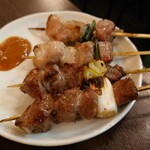 Kushiyaki No Miyako - 豚バラ、カシラ