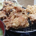 お肉屋さんの定食と丼 岩井畜産 - から揚げミニ定食 ¥638