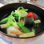 Shikisai - 四季彩の会席料理をお楽しみください。
      