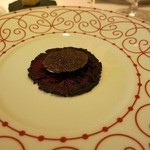 レストラン コバヤシ - 蝦夷鹿のカルパッチョ赤ワイン風味　トリフ乗せ