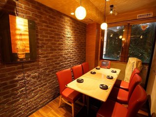 Loites レストラン 飲食店の検索 隠れ野新橋店