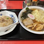 Oonuma Hanten - ワンタン麺とチャヘン