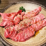 Horumon Yakiniku Kametsuru - 