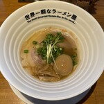 世界一暇なラーメン屋 - CAPTAIN GOLD＋味付玉子