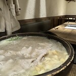 山芋の多い料理店 - 豚バラのお鍋