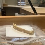 天麩羅 安藤 - 蓮根の皮