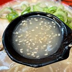 博多ラーメン げんこつ - スープ