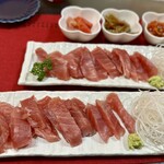 魚栄 - 赤身のお刺身…1100円（税込）