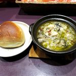 ばぁる・ひらら - 牡蠣のアヒーリョ