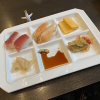 リュクス ダイニング ハプナ - 