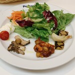 ポルトヴィーノ - パスタコースの前菜サラダ
