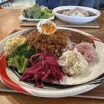 スパイスキッチン 成ス - 