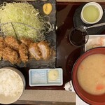 Niigata Katsuichi - ヒレかつとカキフライ定食