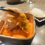 博多小皿鉄板 べっぴんしゃん - 黒毛和牛とネギすき焼き